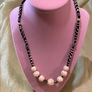 Chic Zebra Pattern Black and Cream Beaded Necklace-like new